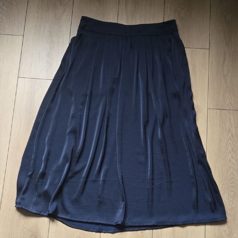 TAIFUN Pleated Flowy Midi Skirt Sz L